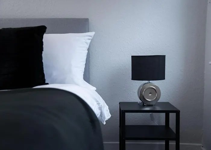Linburn Apartment